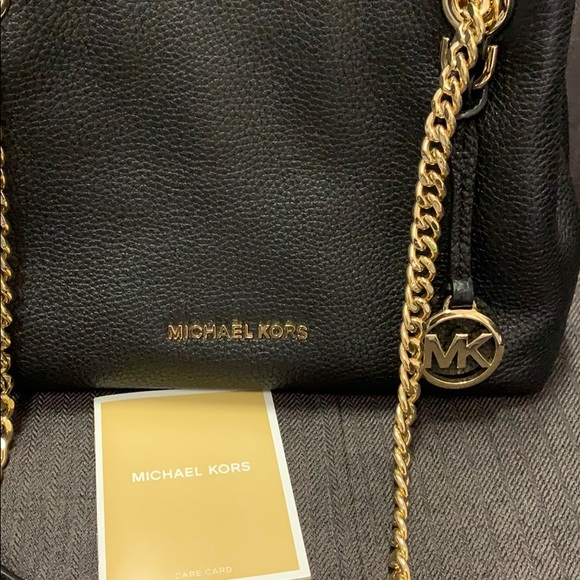 Brand new with tag Michael Kors jet set chain - Picture 3 of 5